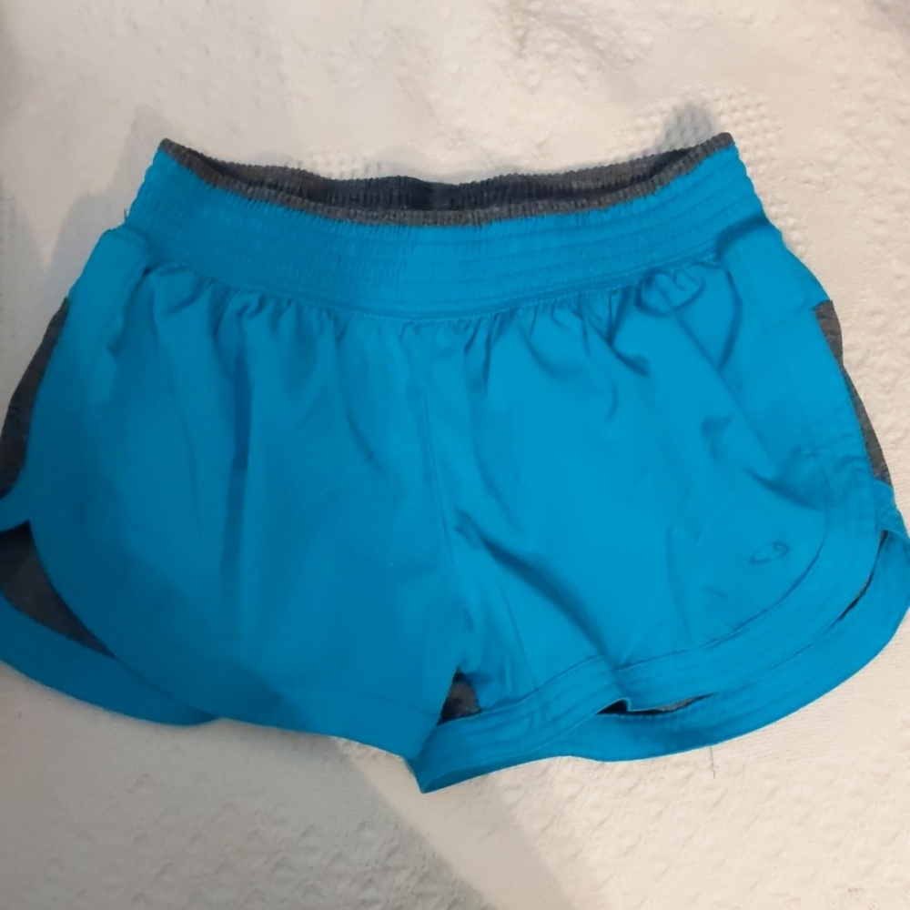 Women's sz small CHAMPION athletic shorts